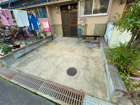 西岩田4丁目連棟貸家の物件外観写真